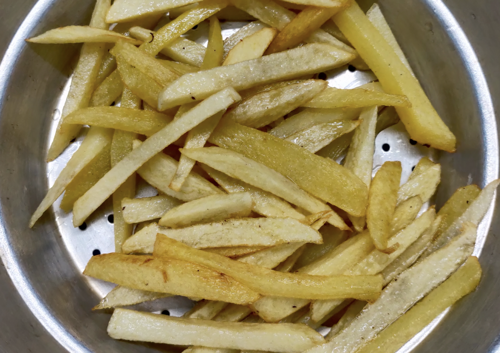 How to Make French Fries at Home? - Just A Library