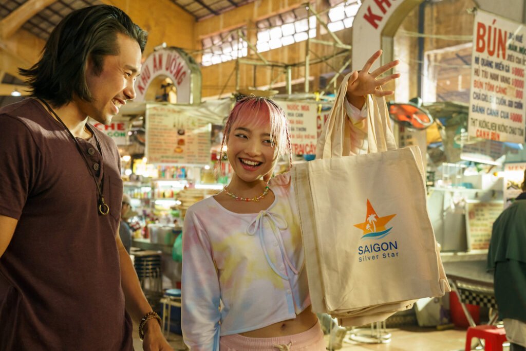 A Tourist's Guide To Love Movie Review